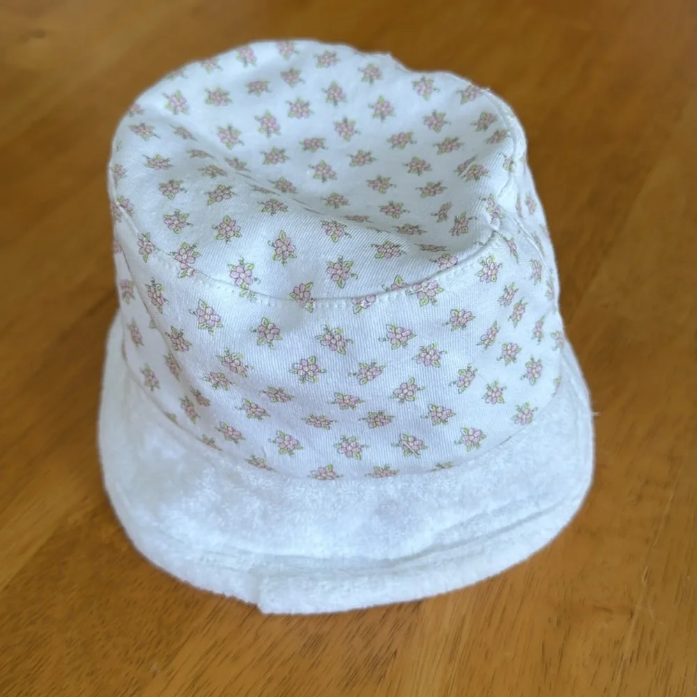 Vintage White Floral Infant Sun Hat Girl Size Medium